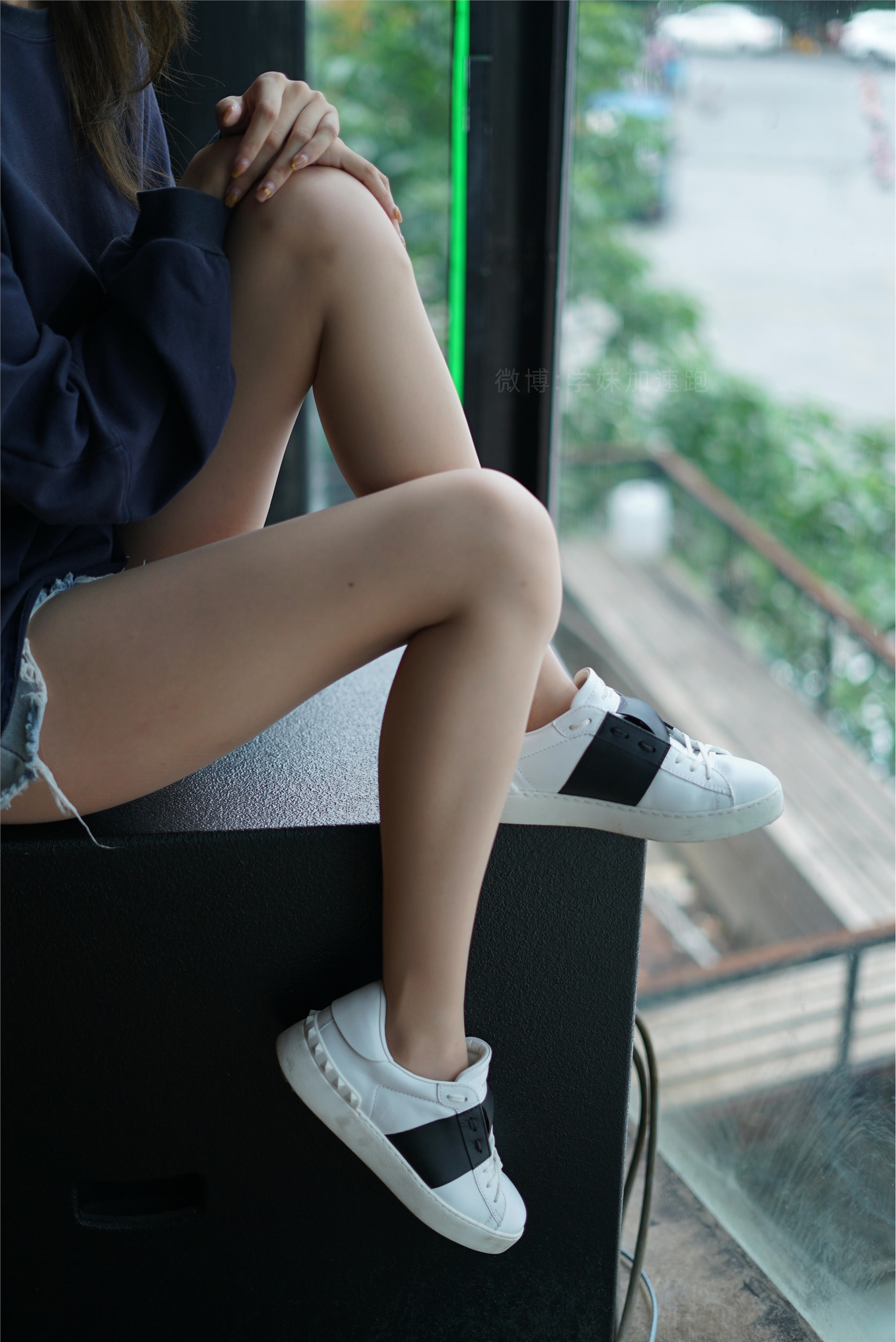 学妹加速跑 XM087《腿玩年的腿-九九》